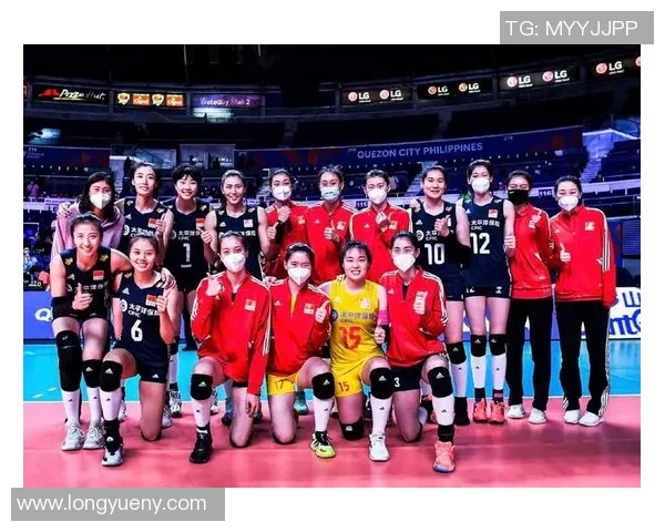 武汉排球队与深圳排球队赛后复盘分析双方状态及表现对比