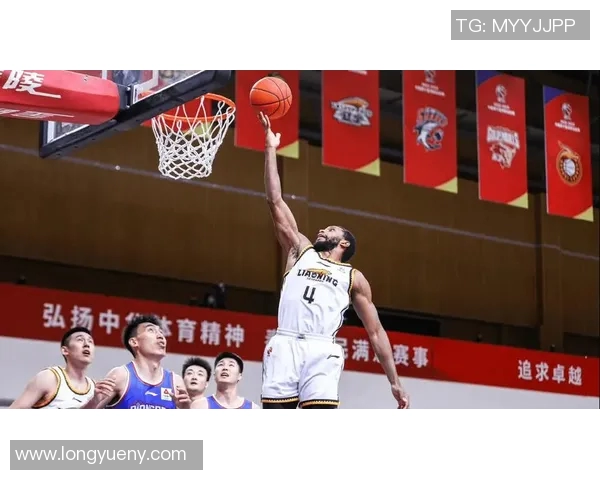 付豪：在职场与生活中追求卓越的年轻奋斗者的成长故事