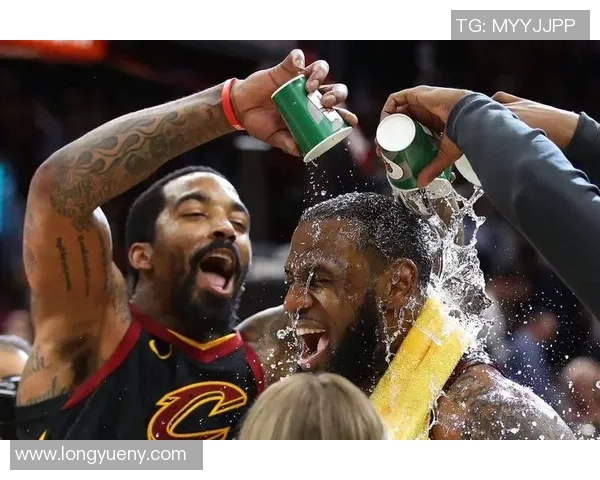 2015年骑士与勇士精彩对决直播回顾及赛后分析