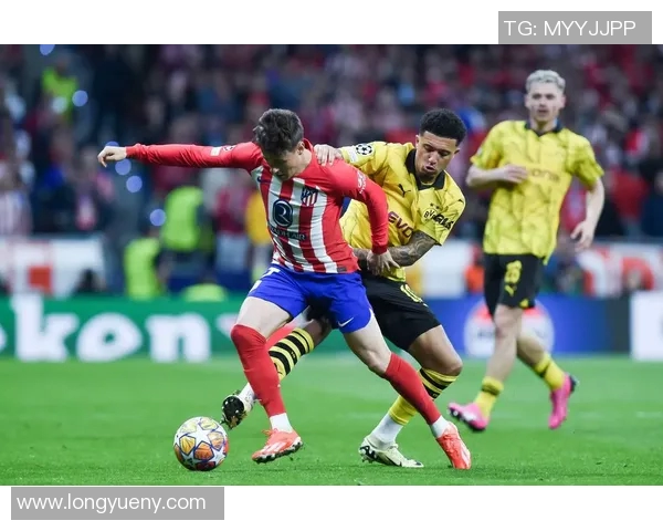 多特蒙德与马拉加精彩对决图片回顾展现足球魅力与激情瞬间