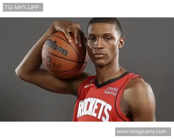 小贾巴里史密斯的篮球之路与未来发展潜力探讨 小贾巴里史密斯的篮球之路与未来发展潜力探讨