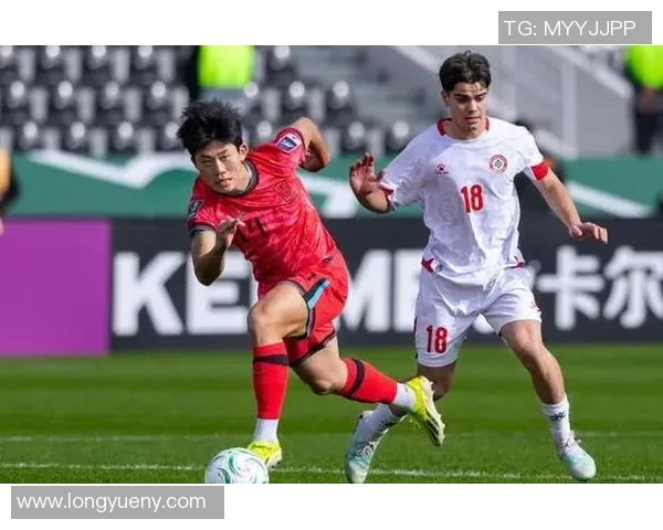 泰国与阿曼友谊赛精彩对决展现足球魅力与团队精神